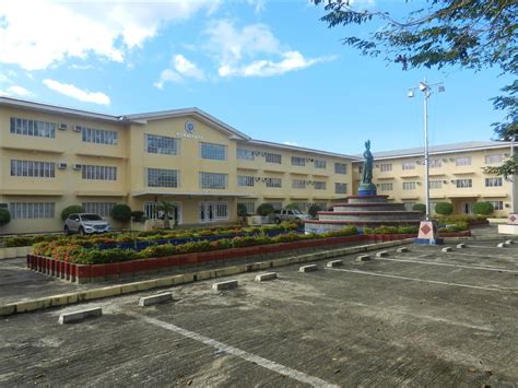 University of La Salette Santiago .